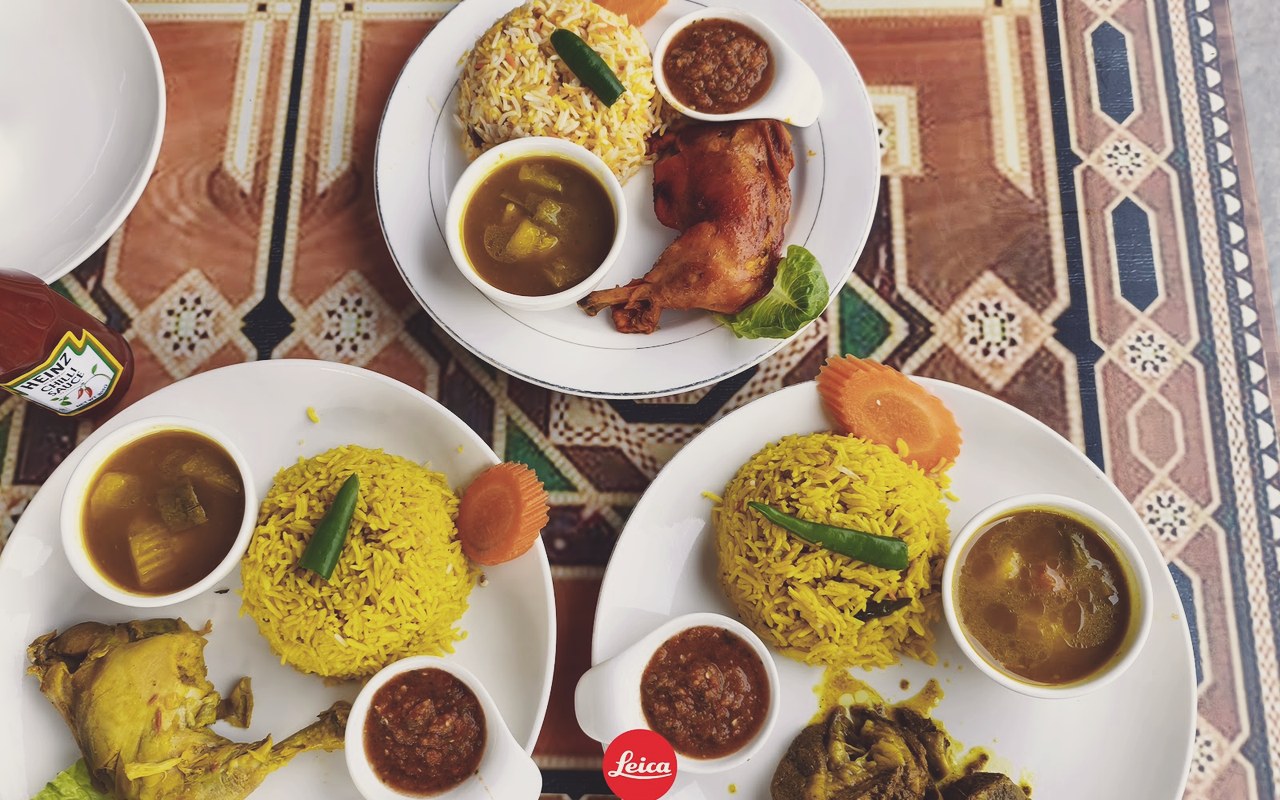 AlFyhaa Restaurant Bahau - Set hidangan nasi mandy dan kabsa Arab beraroma rempah bersama sup dan sos pudina herba.