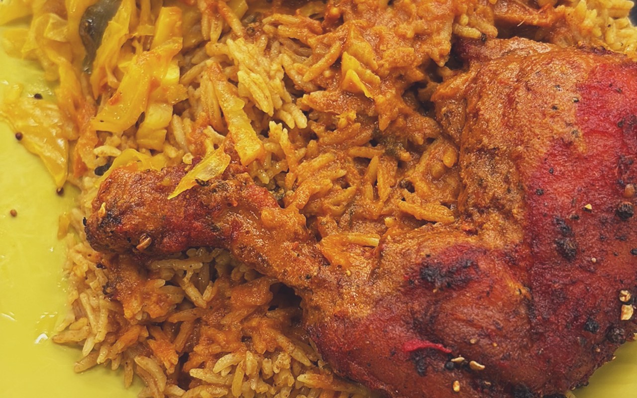 Nasi Kandar Heritage Bahau - Nasi briyani ayam goreng rempah rangup yang menjadi hidangan kegemaran ramai pelanggan.
