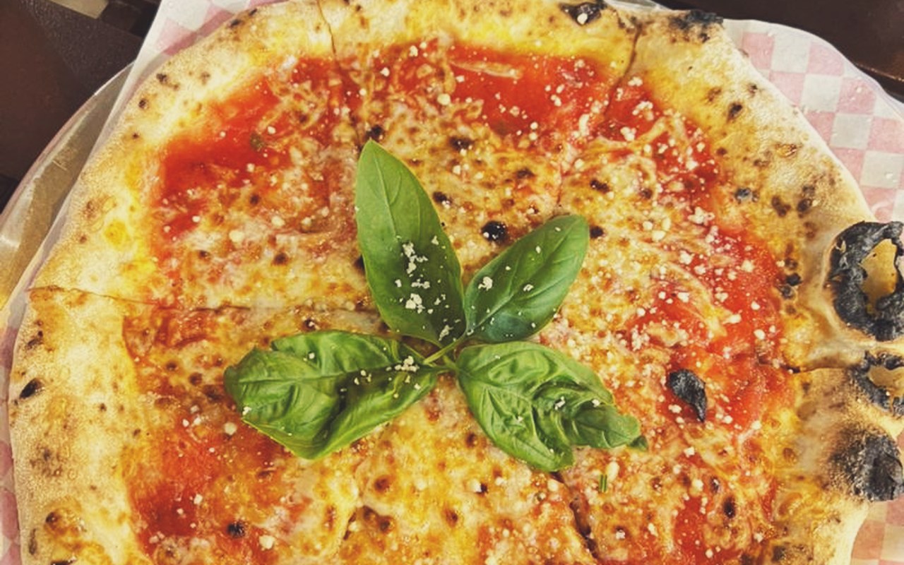Piza margherita sourdough keju mozzarella Kopi & Kueh Bagan Pinang