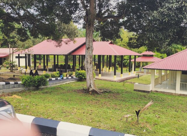 Himpunan Tiga Batu Megalit Purba Menhir Batu Kemudi Pedang Sayap Ayam Pengkalan Kempas