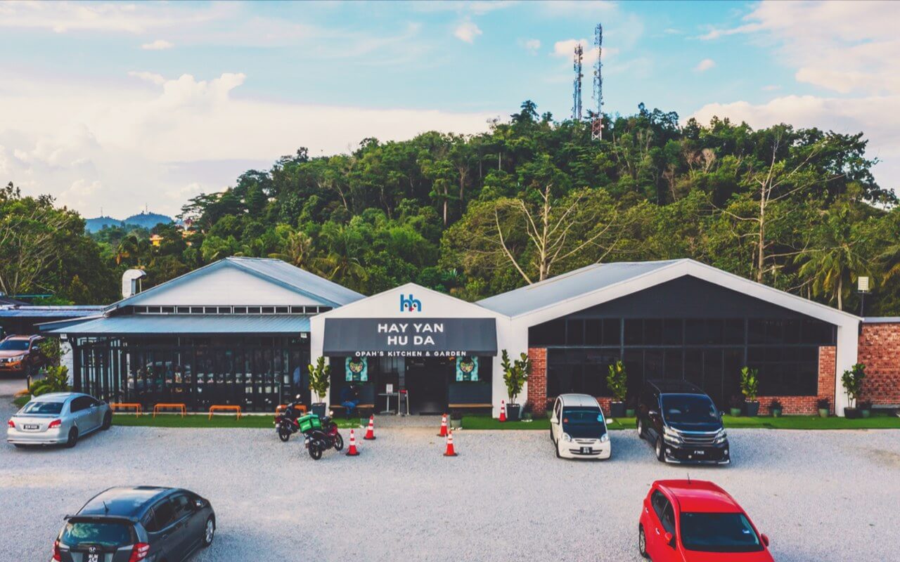 Pemandangan landskap restoran Hayyan Huda Opah's Kitchen Bukit Temiang Seremban