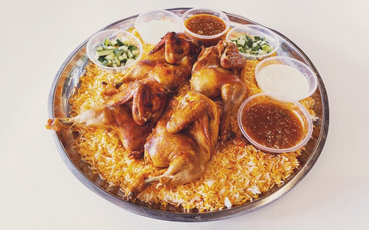 Dulang talam gergasi Nasi Mandy Ayam Mashwi Nasi Arab Damsyik Senawang