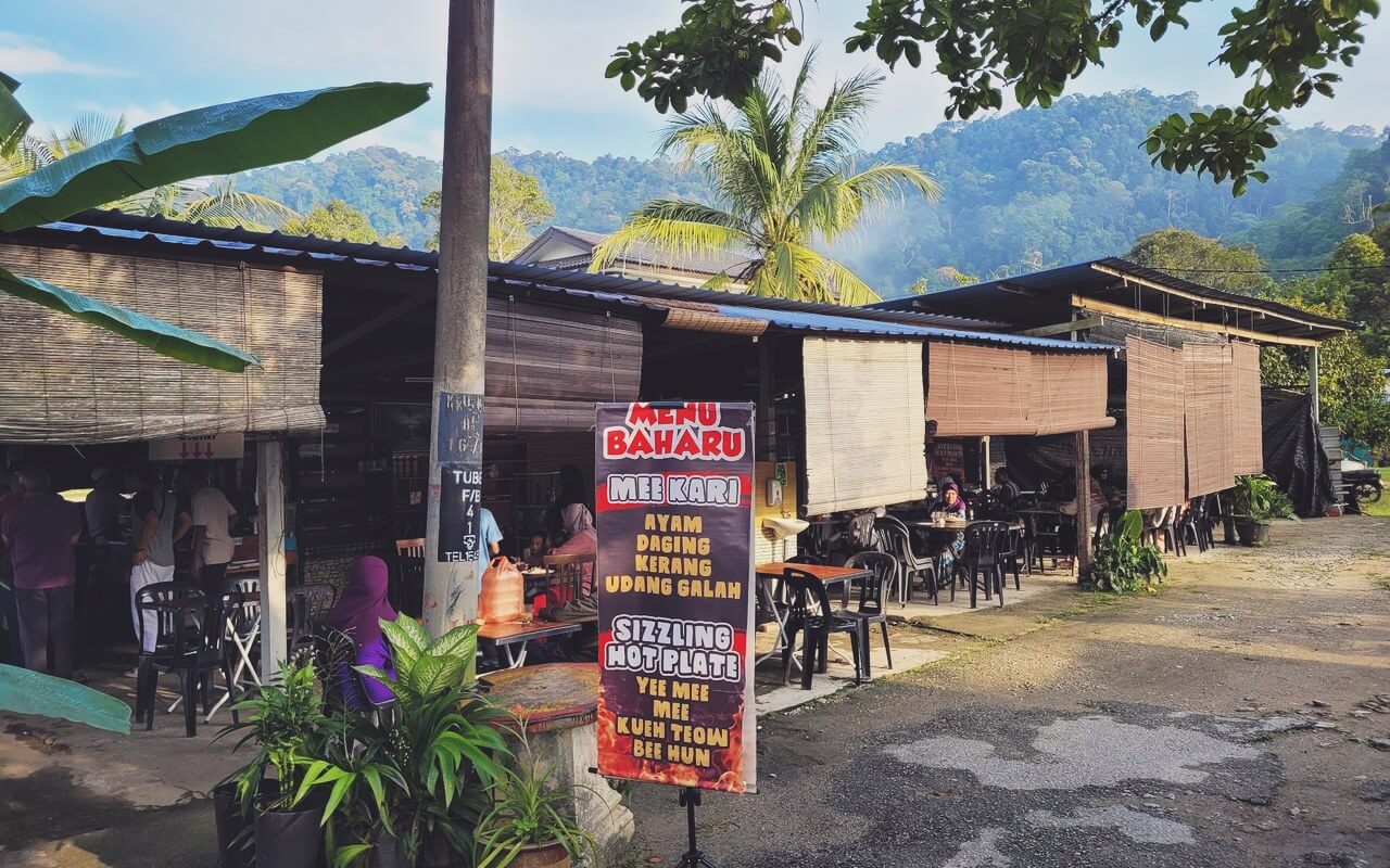 Kedai makan tepi jalan Roti Canai Kari Kambing Ulu Bendul Seremban